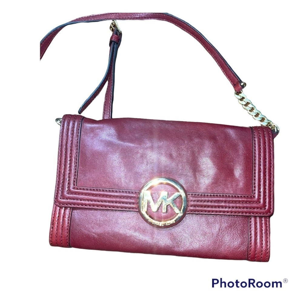 Michael Kors Fulton Bombe Clutch Leather Bag Purse Crossbody  Burgundy